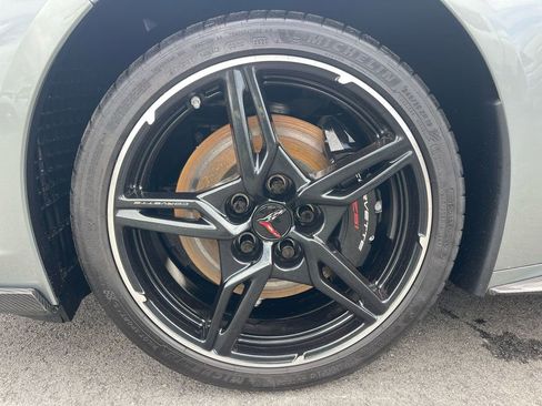 Used 2023 Chevrolet Corvette Stingray Preferred Cpe w/ Z51 Performance Package image 32