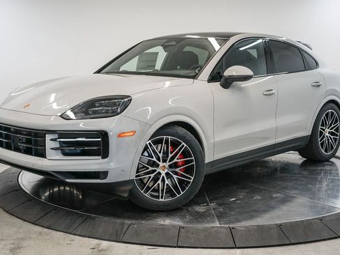 New 2026 Porsche Cayenne S AWD/4WD image 1