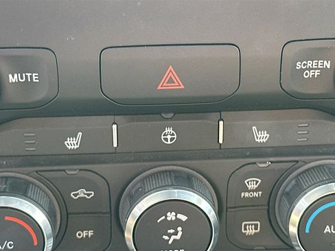 Used 2022 RAM 1500 Big Horn image 19