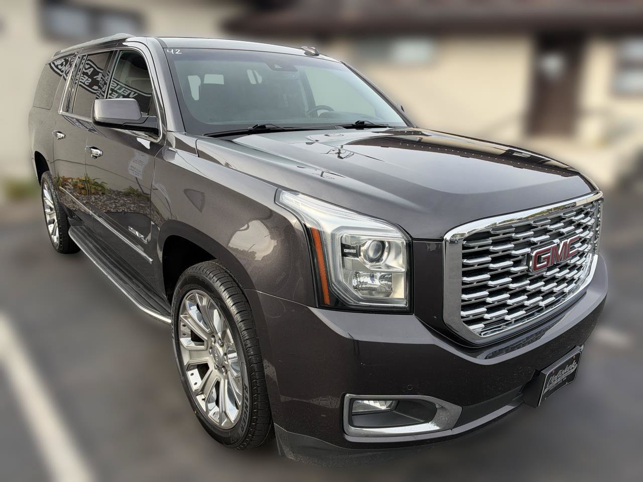 Used 2018 GMC Yukon XL Denali w/ Open Road Package AWD/4WD image 1