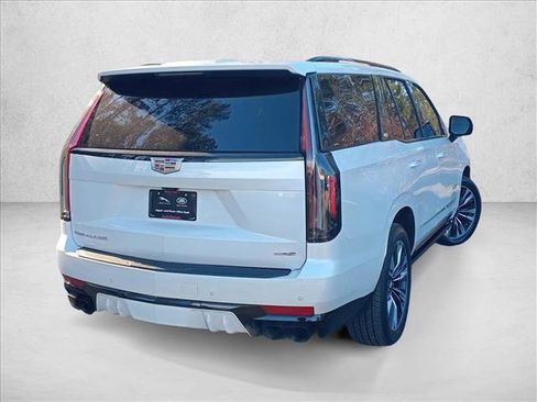 Used 2023 Cadillac Escalade V image 5