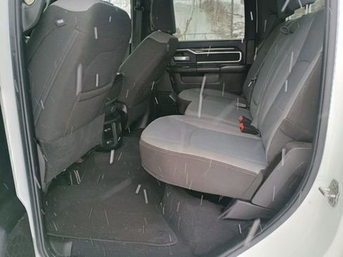 Used 2024 RAM 2500 Big Horn image 22
