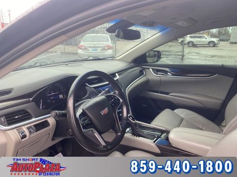 Used 2017 Cadillac XTS Luxury image 10