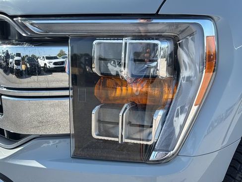 Used 2023 Ford F150 Lariat w/ FX4 Off-Road Package AWD/4WD image 25