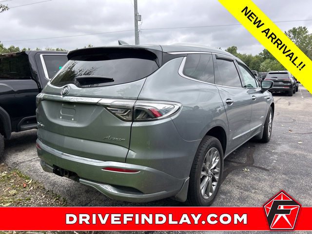 Used 2023 Buick Enclave Avenir w/ Avenir Technology Package AWD/4WD image 7