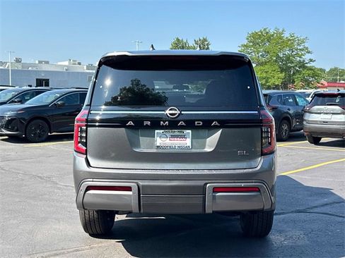 New 2025 Nissan Armada SL w/ Captain's Chari Seat Package image 4