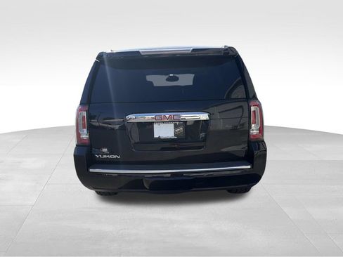 Used 2015 GMC Yukon Denali w/ Open Road Package AWD/4WD image 4