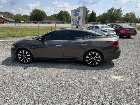 Used 2016 Nissan Maxima SR image 7