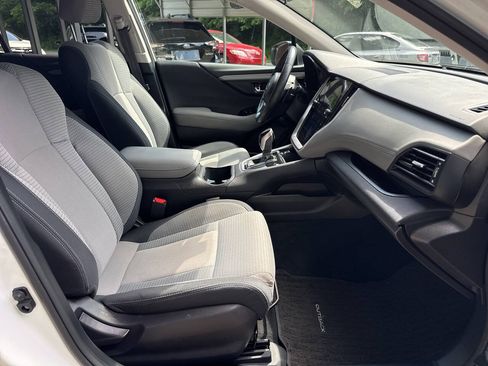 Used 2023 Subaru Outback Premium AWD/4WD image 52