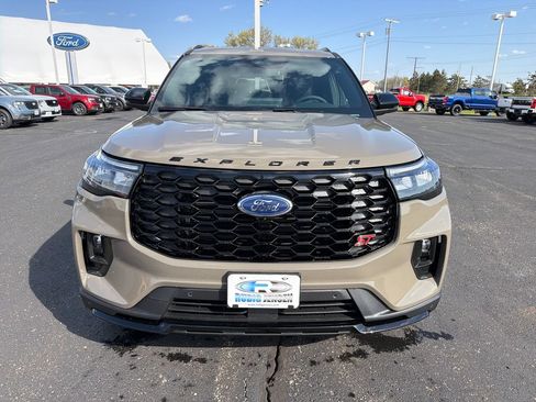 New 2026 Ford Explorer ST AWD/4WD image 8