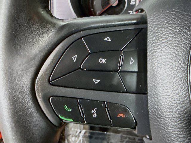 Used 2018 Dodge Charger SXT w/ Blacktop Package RWD image 13