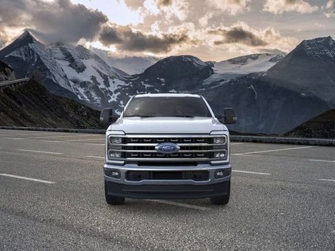 New 2026 Ford F250 XLT w/ XLT Premium Package AWD/4WD image 6