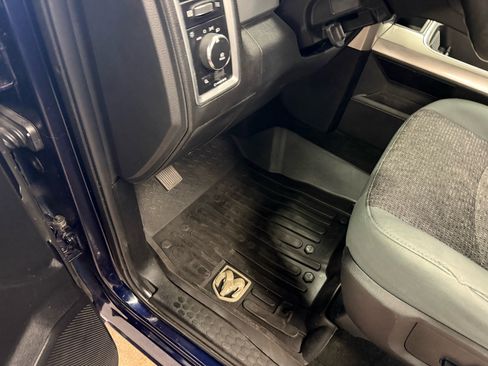 Used 2016 RAM 1500 Big Horn image 18