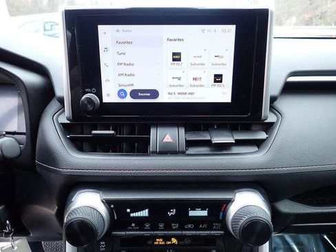 Certified 2023 Toyota RAV4 LE image 28