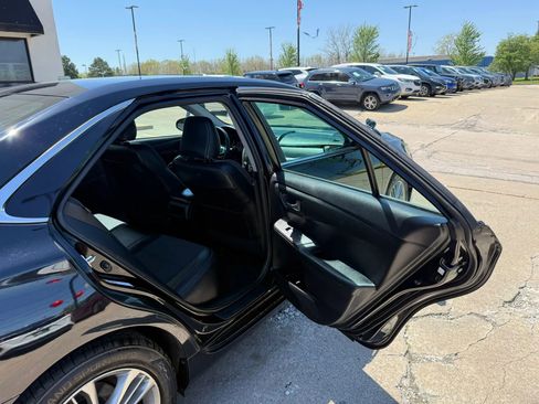 Used 2016 Toyota Camry SE FWD image 21