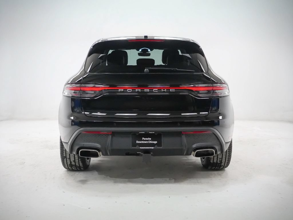 Certified 2026 Porsche Macan AWD/4WD image 11