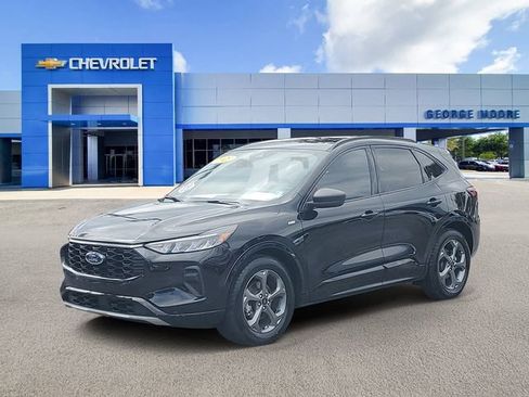 Used 2023 Ford Escape ST-Line w/ Tech Pack #1 image 2