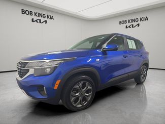 Used 2024 Kia Seltos LX AWD/4WD video 1