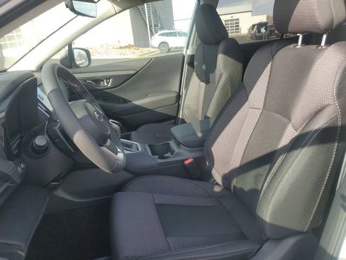 Used 2025 Subaru Outback Premium w/ Popular Package #1A image 18