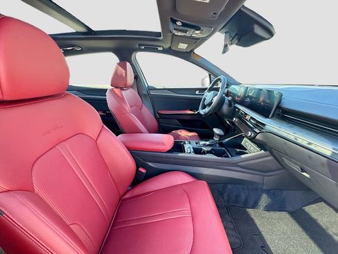 Certified 2025 Kia K5 GT-Line w/ GT-Line Premium Package image 32