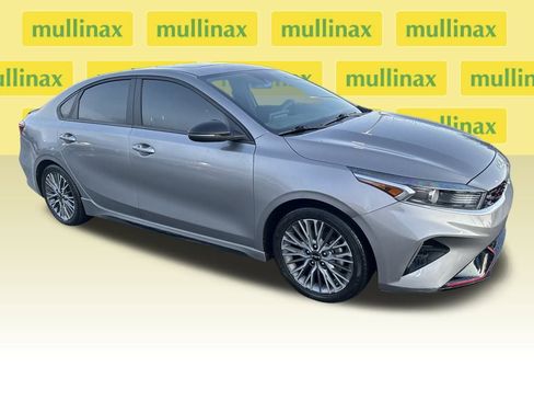Used 2022 Kia Forte GT-Line w/ GT-Line Premium Package image 1