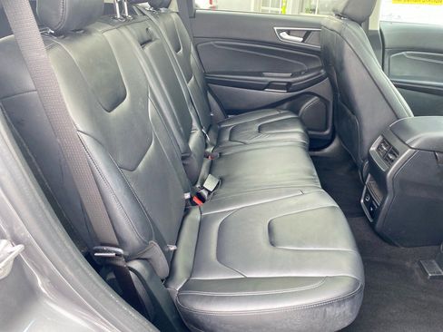 Used 2022 Ford Edge Titanium w/ Class II Trailer Tow Package image 24