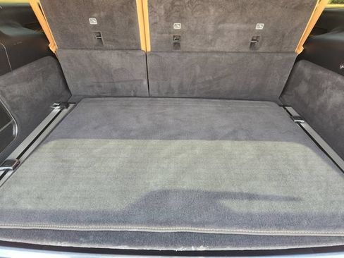 Used 2023 Jeep Grand Wagoneer L Series III w/ Rear Seat Video Group 1 AWD/4WD image 34
