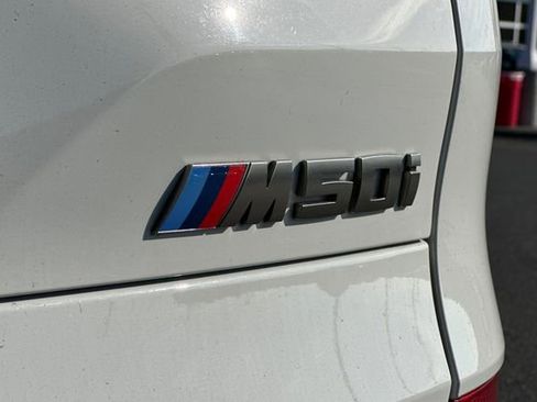 Used 2020 BMW X5 M50i w/ Premium Package image 35