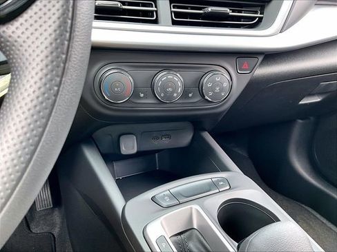 New 2026 Chevrolet Trax LS w/ LS Convenience Package FWD image 23