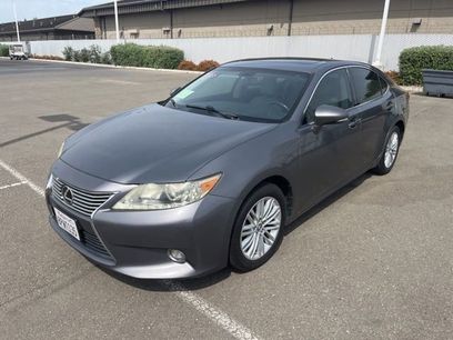 Used 2014 Lexus ES 350 w/ Luxury Package