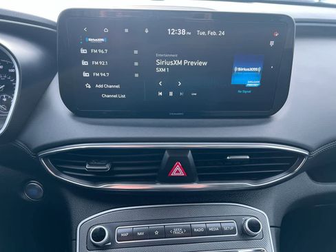 Used 2023 Hyundai Santa Fe SEL image 16