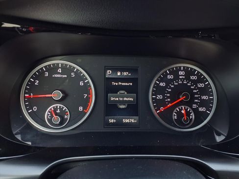 Used 2024 Kia K5 GT image 17