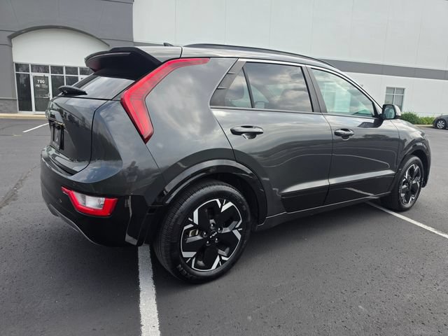 Used 2025 Kia Niro Wind w/ Wind Preserve Package FWD image 10
