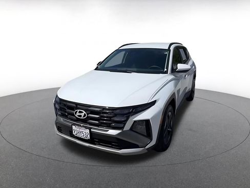 Used 2025 Hyundai Tucson SEL FWD image 7
