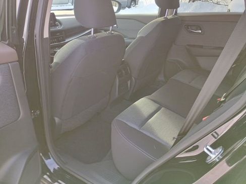 Used 2023 Nissan Rogue SV image 20