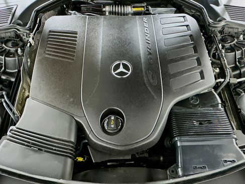 Used 2024 Mercedes-Benz CLE 450 4MATIC Coupe image 27