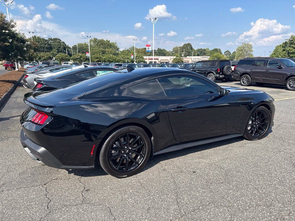Used 2026 Ford Mustang GT Premium w/ Mustang Nite Pony Package RWD image 5