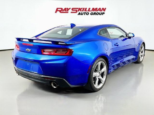 Used 2017 Chevrolet Camaro SS RWD image 7
