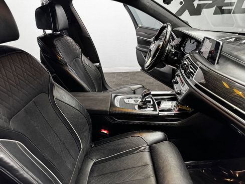 Used 2016 BMW 740i RWD image 55