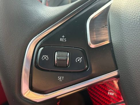 Used 2022 Chevrolet Corvette Stingray Preferred Cpe w/ Z51 Performance Package RWD image 6