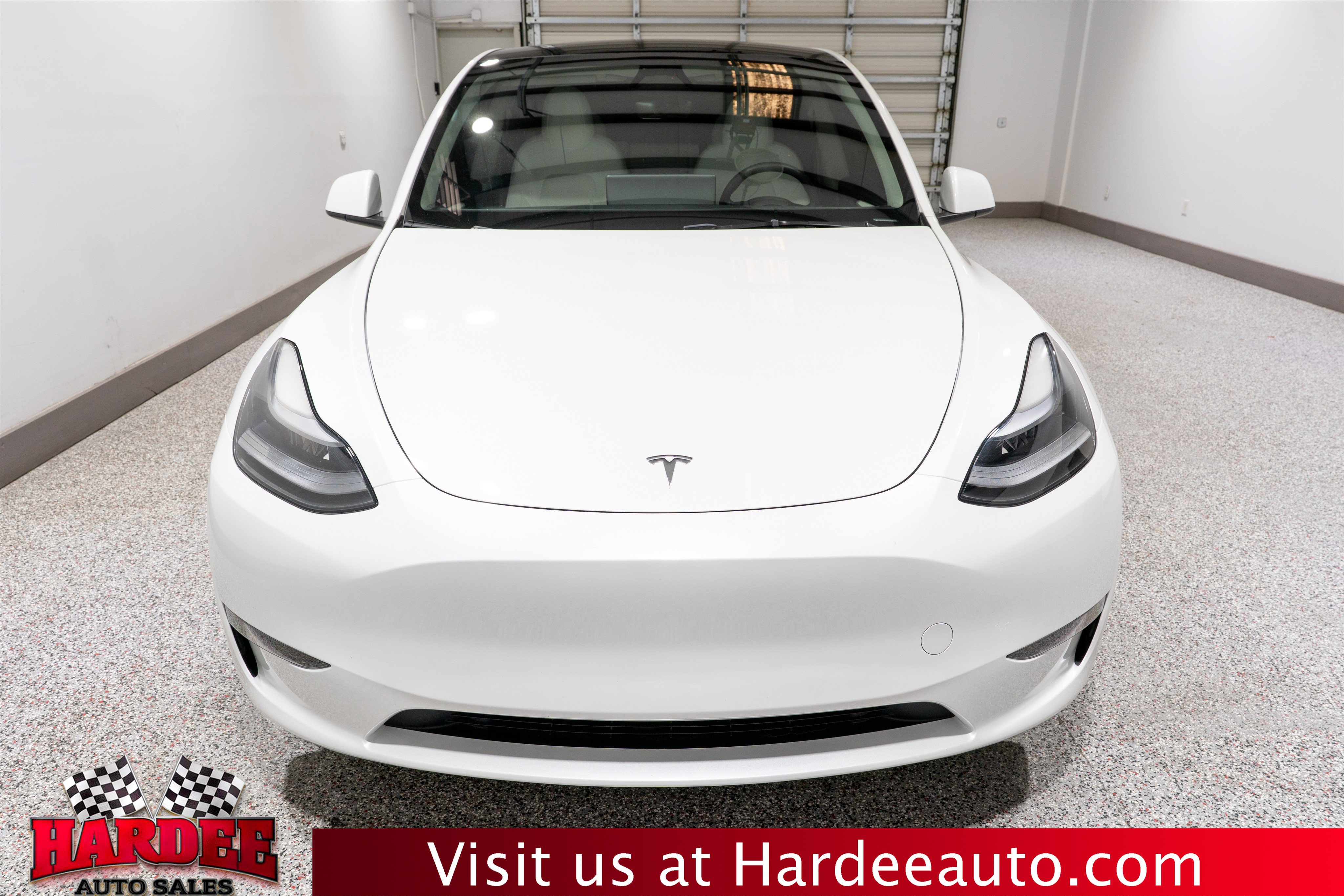 Used 2024 Tesla Model Y Long Range RWD image 7