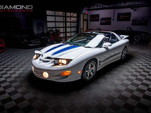 Used 1998 Pontiac Firebird Formula w/ Security Pkg image 44