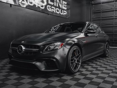 Used 2018 Mercedes-Benz E 63 AMG S image 32