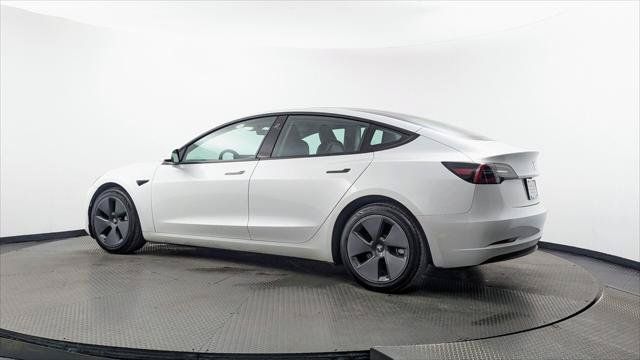 Used 2023 Tesla Model 3 Standard Range RWD image 4