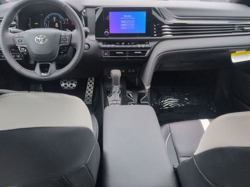 Certified 2026 Toyota Camry SE image 25