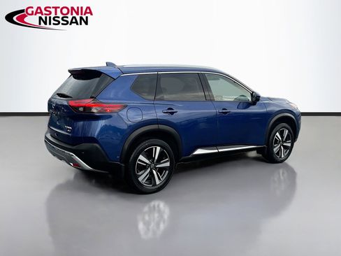 Used 2023 Nissan Rogue Platinum w/ Platinum Premium Package image 9