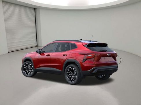 New 2026 Chevrolet Trax RS w/ Driver Confidence Package FWD image 3