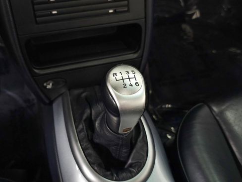 Used 2004 Porsche 911 Cabriolet image 26