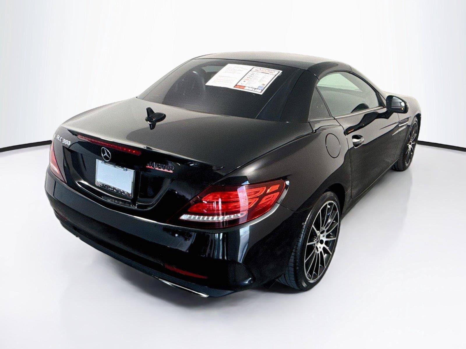 Used 2019 Mercedes-Benz SLC 300 image 5