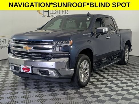 Used 2022 Chevrolet Silverado 1500 LTZ w/ LTZ Premium Package AWD/4WD image 4